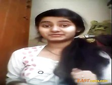 Cute Pakki Girl Showing Her Boobs