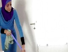 Lazy Muslim Maid Gets Hardcore Double Penetration