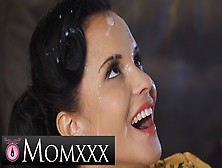 Momxxx Guitar Tutor Gives Housewife Jennifer Mendez Sexy Fuck And Gigantic Cumshot