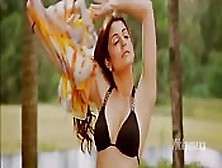 Anushka Karma Wearing A Sexy Bikini