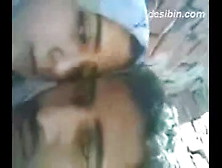 Kashmeri Bf Gf Attractive Kissing Scene.