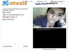 Omegle Pleasure With Curvy Babe