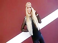Blond Girl Public Spermawalk Shoping