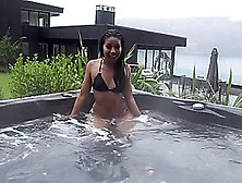 Thick Latina Masturbate In The Hot Tub