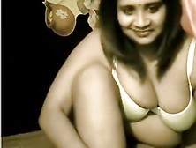Indian Babe's Big Boobs Are Held At Bay With A Boulder Holder