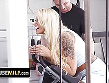 Fit Milf In A Sexy Workout Outfit Gets Her Pussy Pounded In Hd