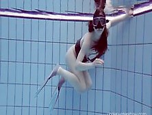 Underwater Slut Roxalana Cheh Naked