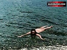 Isabel Sarli Full Naked On Beach – Fuego