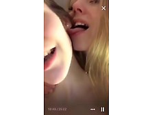 Craziest Lesbian Show On Periscope
