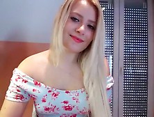 Sienna Gold Non-Professional Record On 07/05/15 14:thirty From Chaturbate