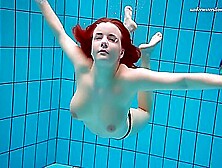 Fun Czech Babe Vesta Swims Naked And Horny