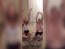 Bbw Naked Yoga,  Mom Youtubers Compartilhando Momentos,  Bbw Yoga