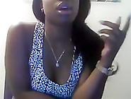 Ebony Amateur Pleasing Herself On Webcam