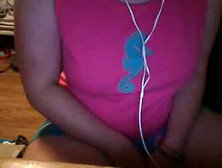 Bbw Plays With Tits On Omegle