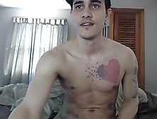 Hot Str8 Stud Jerks Off While Using An Anal Vibrator