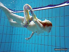 Sexy Milana Voda Hot Underwater Pool