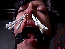 Slave Yelling When Tortured Using Pegs In Bdsm Porn