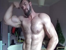 Cute Hairy Muscle Bear With Vascular Muscle!