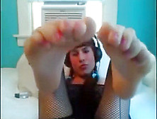 Shemale's Feet And Webcam.