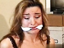 Glamour Pussy Blowjob Cum In Mouth