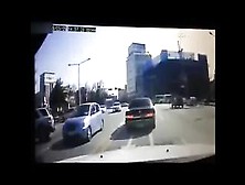 Reversing An Suv Goes Wrong