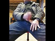 Str8 Daddy Jerk Off In His Working Place