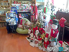Propertysex Home Buyer Enjoys Holiday Gift Of Nailing Katy Jayne