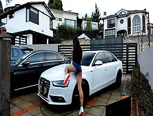 Babe Is Shorts Twerking In The Parking Outdoor