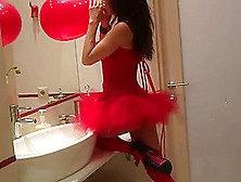 Mishel Leaves Her Hot Red Balloon In The Bathroom