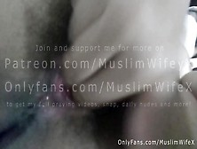 Arabian Muslim Hijabi Mom العربية الجنس أمي Gushing Cums Snatch On Live Online Camera In Niqab Arabia Milf
