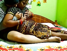 College Professor Shriti Mishra Fucking Very Closeup In Saree With Her Boyfreind