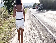 Milf Head Women Alina Tumanova Blows On The Highway With Passing Cars