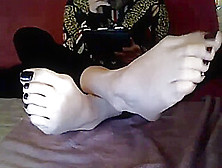 Webcamsoles30 Sweaty Milf Blondie Soles Feet