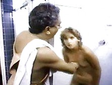 Michelle Mayer In Los Plomeros Y Las Ficheras (1988)