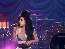 Amy Winehouse - Valerie - Live