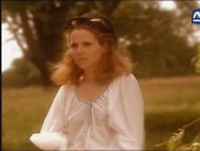 Sally Phillips In Hippies (0)