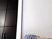Cute Japanese Girl Live Webcam