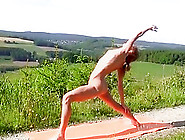 Nackt yoga in hd