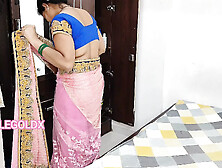 Komal Bhabhi,  Let's Go Quickly,  The Bride And Groom And Their Husband Are Waiting To Take Photos.