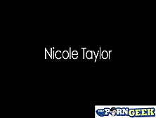 Amateur Nicole Taylor