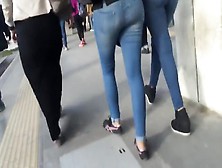 Incredible Walking Butt