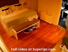 Ipcam – British Milf Mom Naked In Her Room