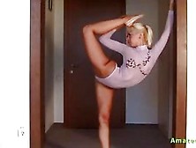 Hot Flexible Girl Stripping And Showing Her Amazing Body